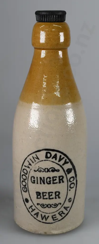 GOODWIN DAVY & CO HAWERA GINGER BEER Image 1++