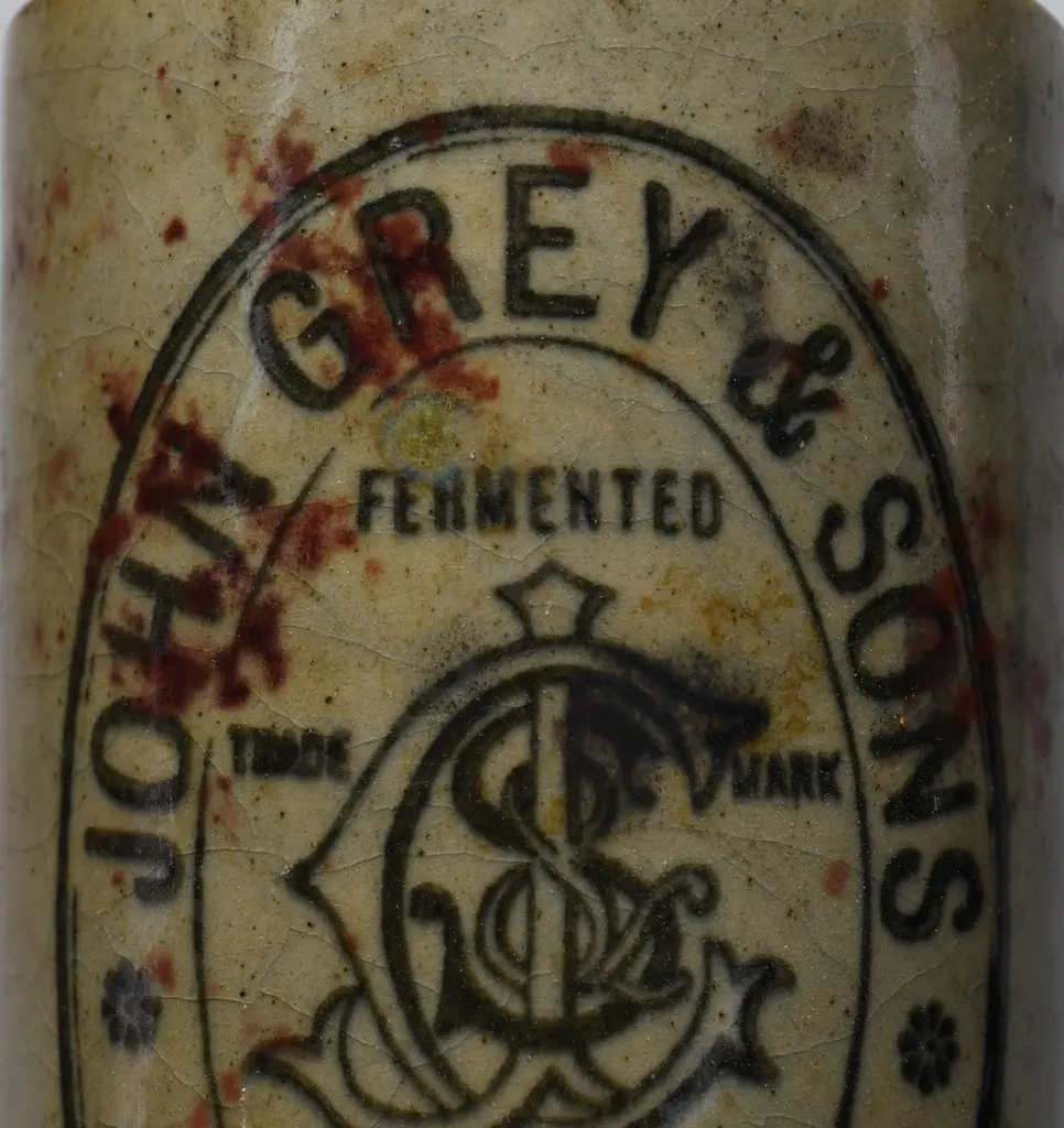 JOHN GREY AUCKLAND GINGER BEERS Image 1++