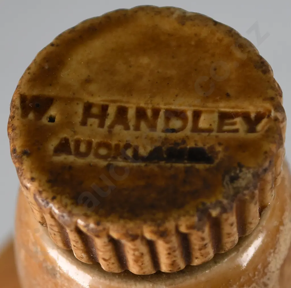 HANDLEY AUCKLAND GINGER BEER Image 1++