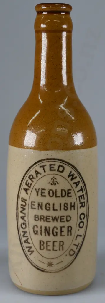 WANGANUI AERATED WATER CO GINGER BEER Image 1++