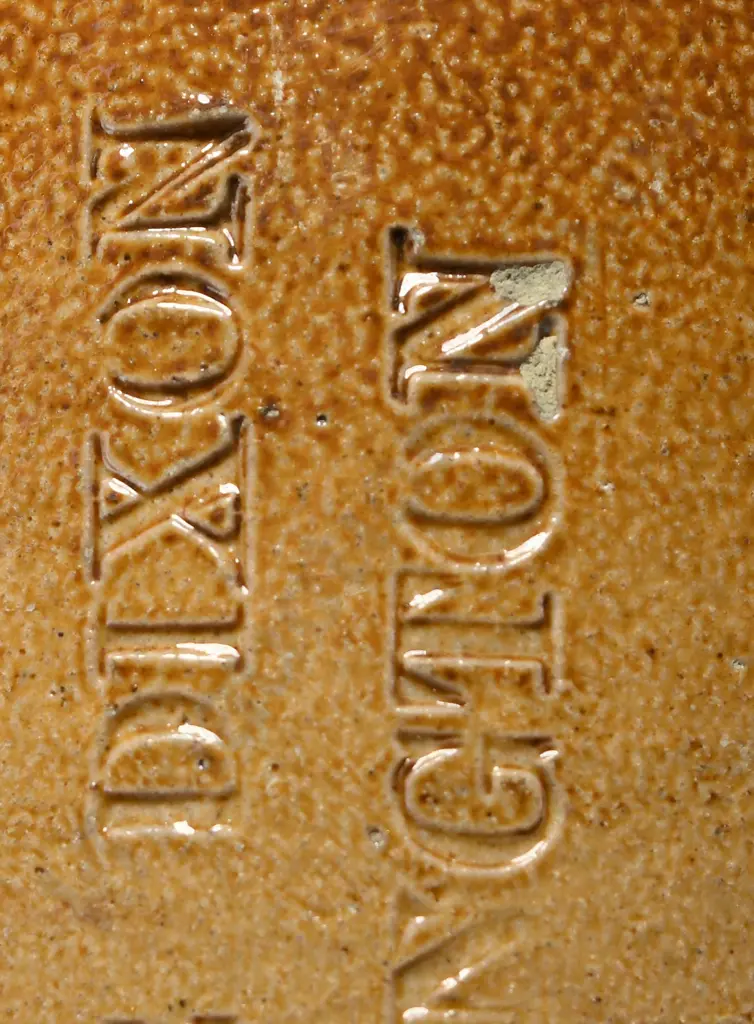 DIXON WELLINGTON GINGER BEER Image 1++