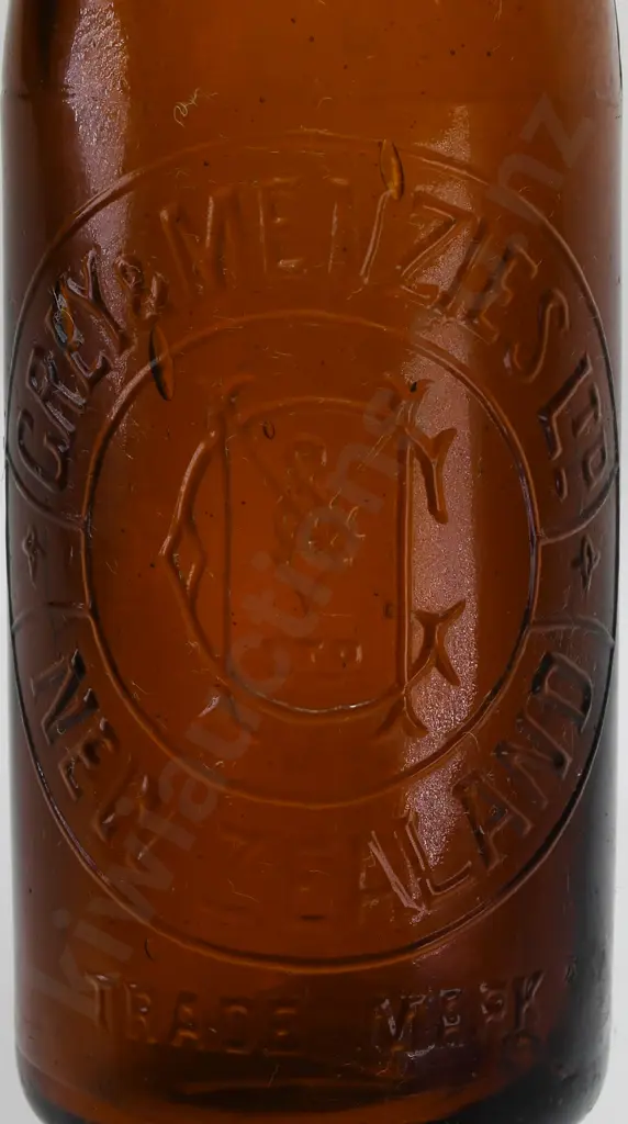 GREY & MENZIES CROWN TOP Image 1++