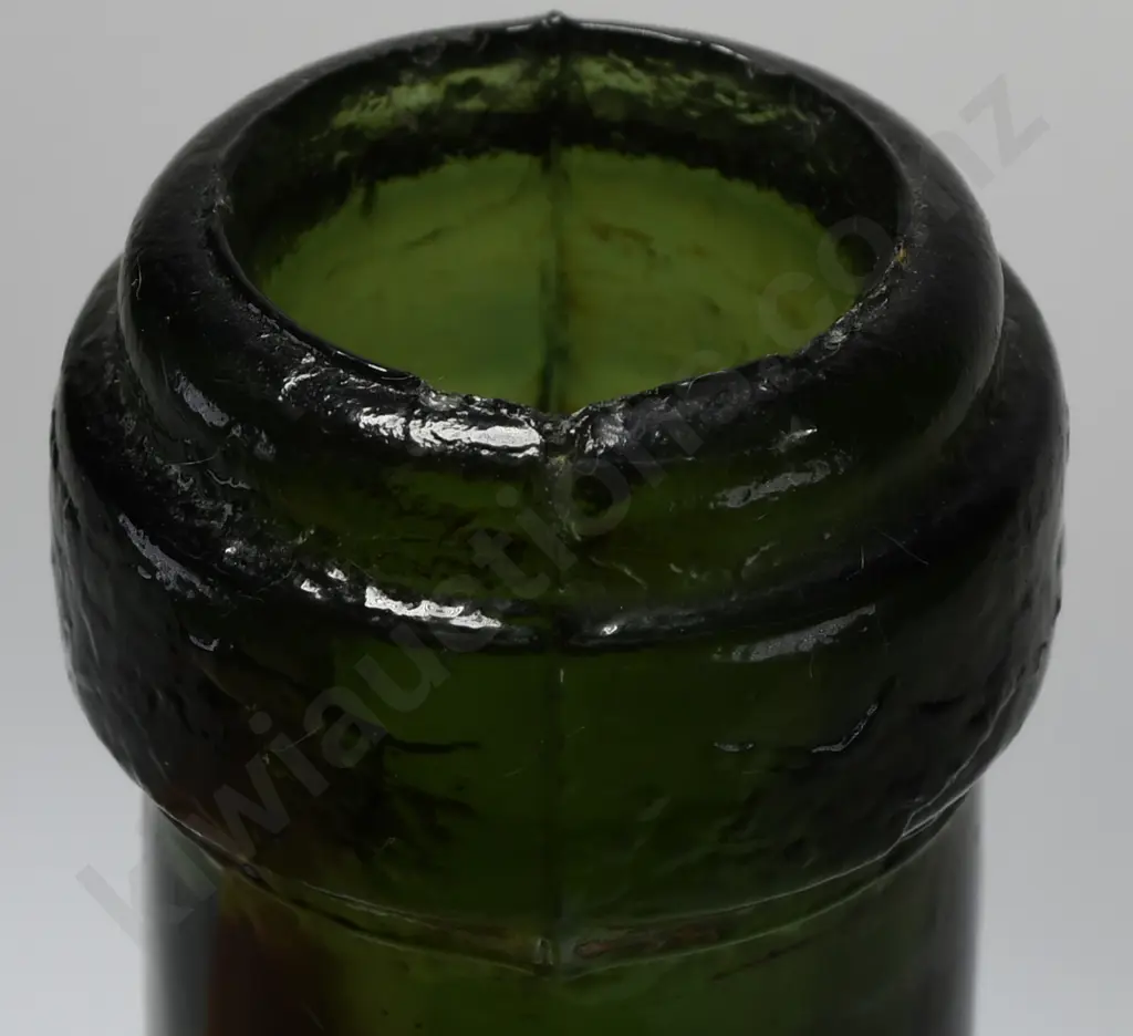 GREAT NORTHERN BREWERY AUCKLAND 12OZ ETCHED RING SEAL Image 1++