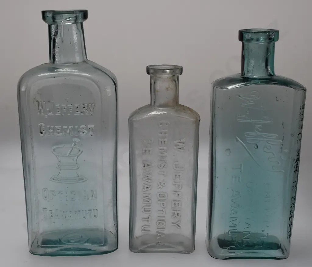 TE AWAMUTU CHEMIST BOTTLES X 3 Image 1++