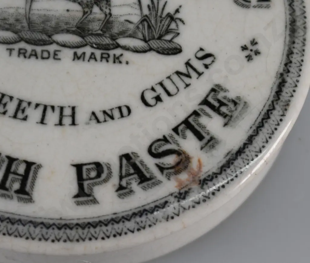 SENIOR'S (DUNEDIN) POT LID Image 1++