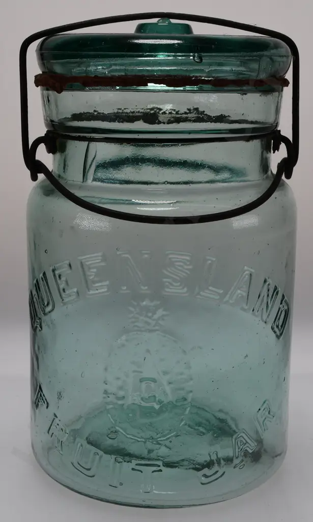 QUEENSLAND FRUIT JAR Image 1++