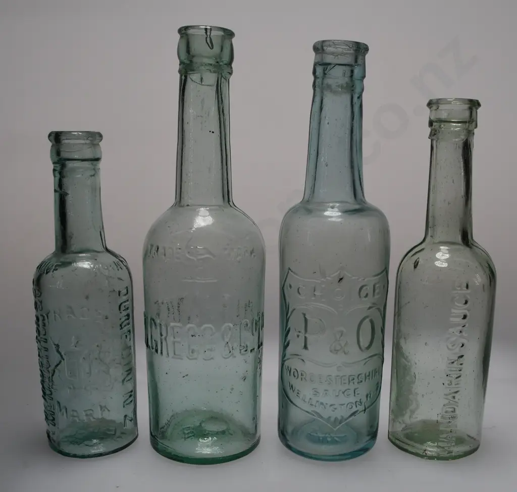 SAUCE BOTTLES X 4 Image 1++