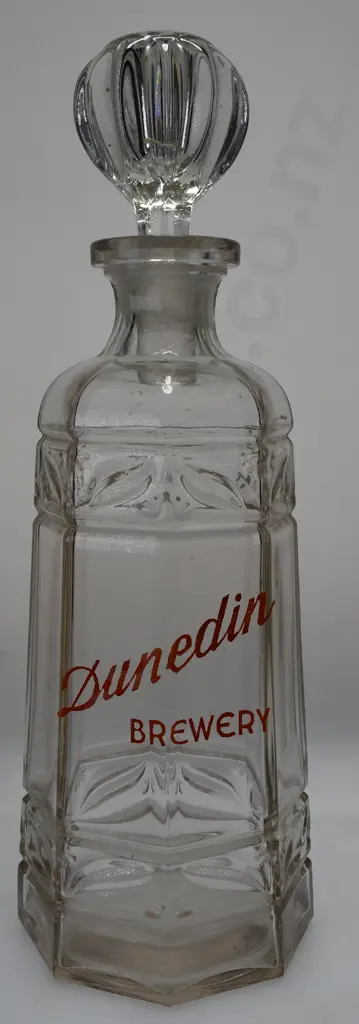 DUNEDIN BREWERY DECANTER Image 1++