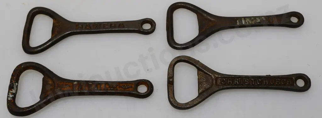 ASSORTED AERATED WATERS BOTTLE OPENERS X 8 Image 1++