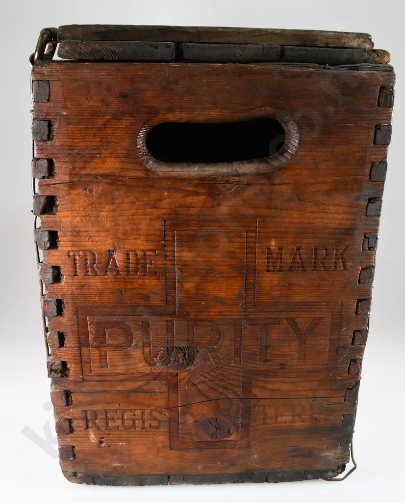 THOMSONS PURITY SODA SYPHON CRATE Image 1++