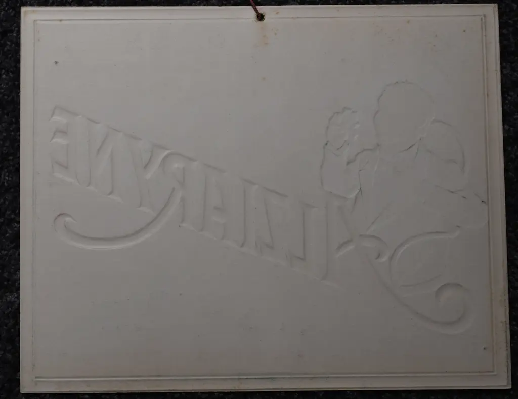 IRON JELLOIDS AND ALZIARYNE ADVERTISING SIGNS Image 1++