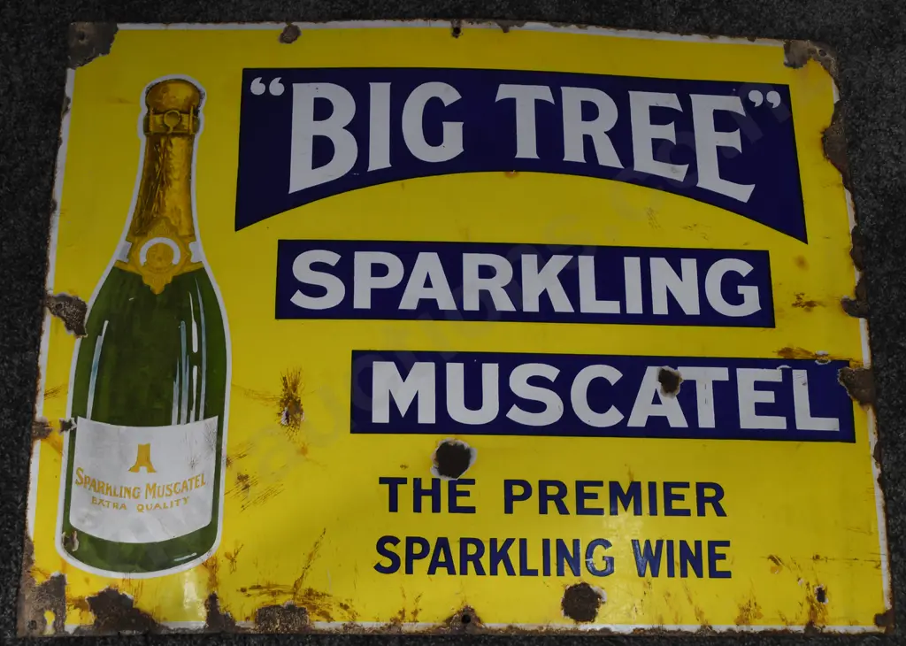 BIG TREE MUSCATEL ENAMEL SIGN Image 1++