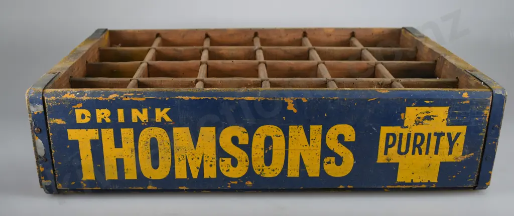 THOMSONS DUNEDIN BOTTLE CRATE Image 1++