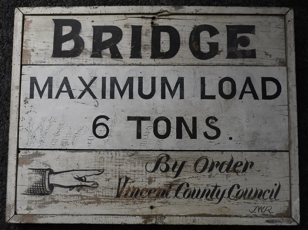 BRIDGE MAXIMUM LOAD 6 TONS WOODEN SIGN Image 1++