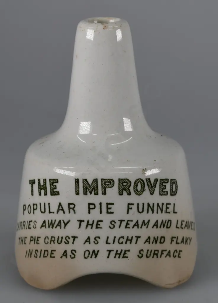 RITCHIE'S DUNEDIN PIE FUNNEL Image 1++