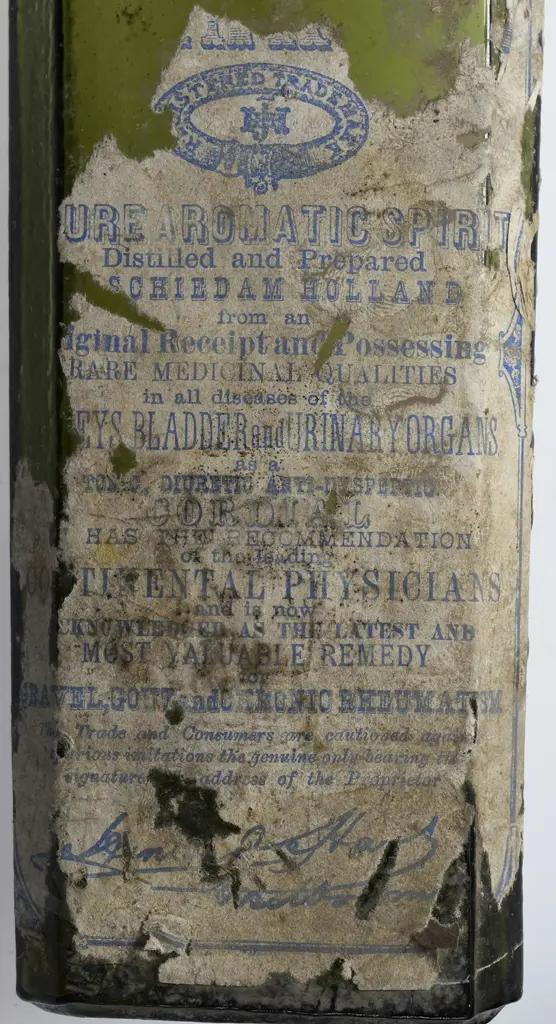 JMPERIAL AROMATIC SCHNAPPS Image 1++