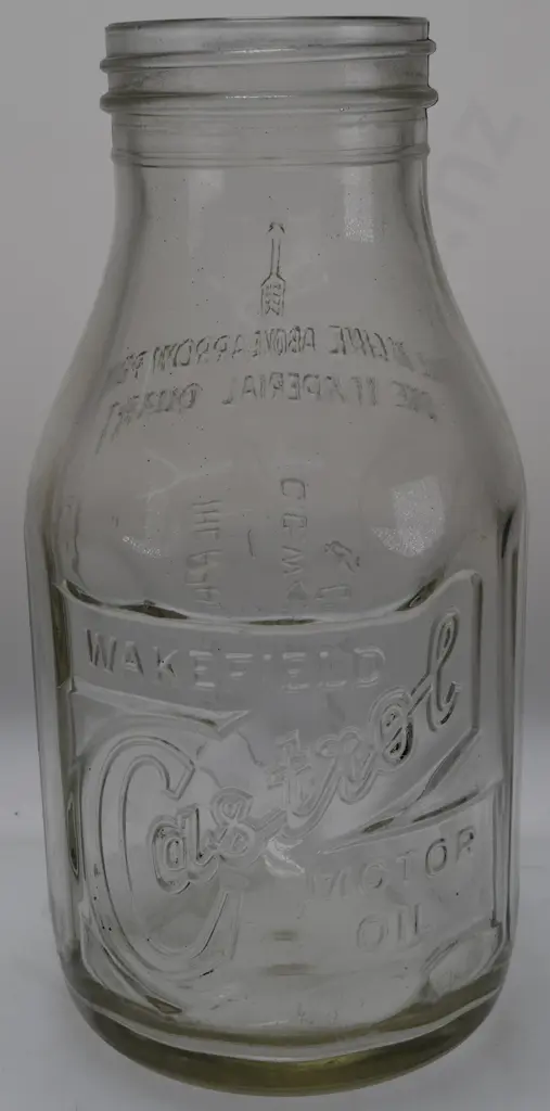 WAKEFIELD CASTROL QUART OIL BOTTLE Image 1++