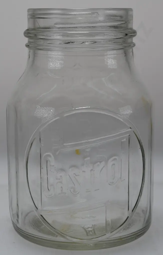 CASTROL PINT OIL BOTTLE Image 1++