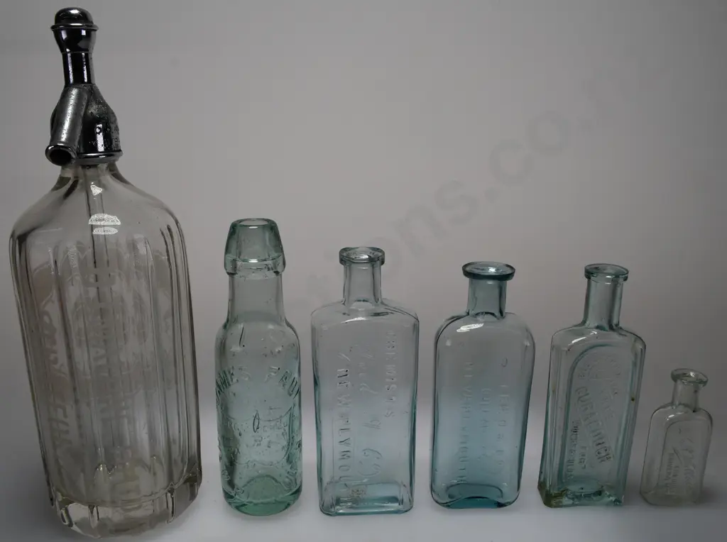 TARANAKI BOTTLES X 6 Image 1++