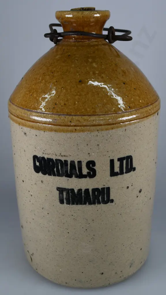 CORDIALS LTD TIMARU STONE JAR Image 1++