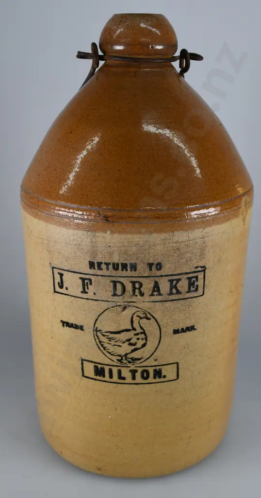 DRAKE MILTON STONE JAR Image 1++