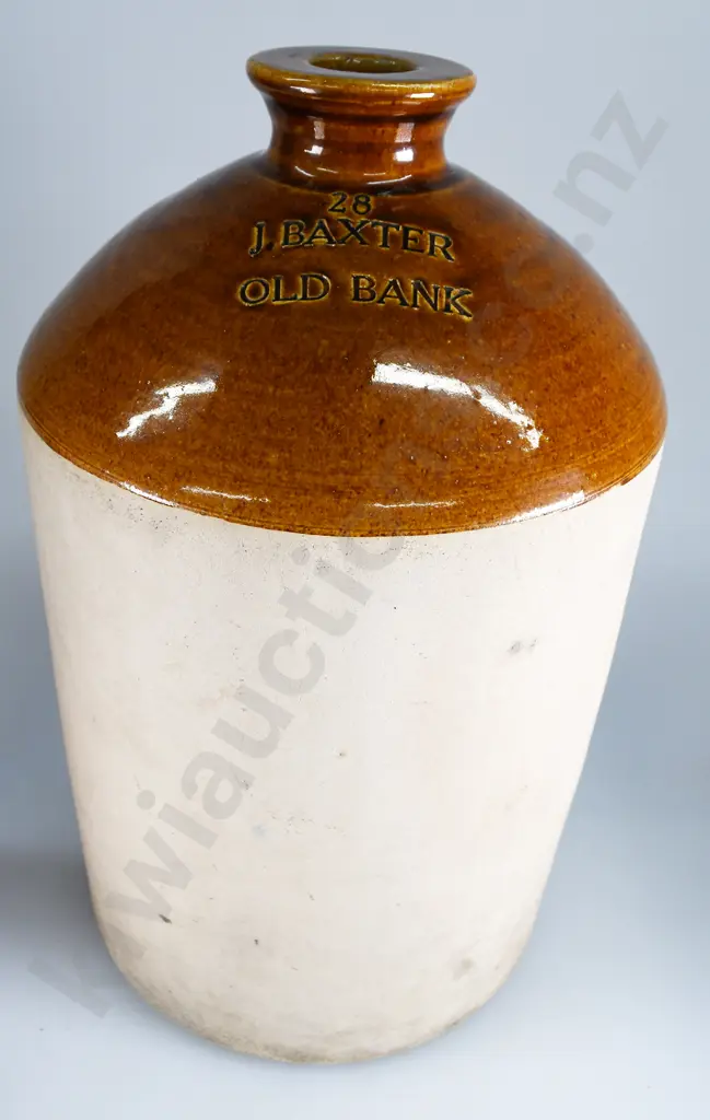 J BAXTER OLD BANK (TIMARU) 2 GAL STONE JAR Image 1++