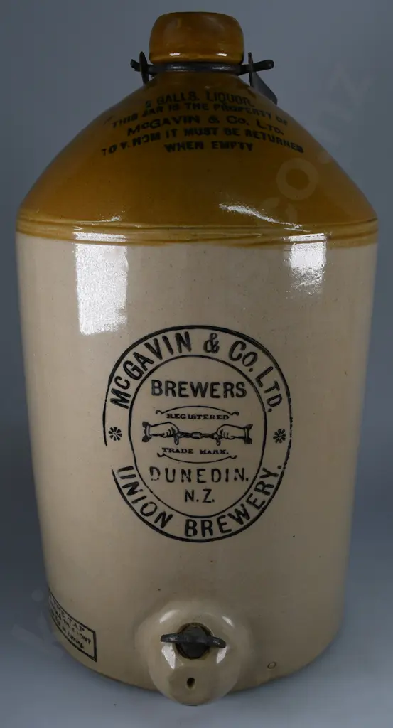 MCGAVIN DUNEDIN STONE JAR Image 1++