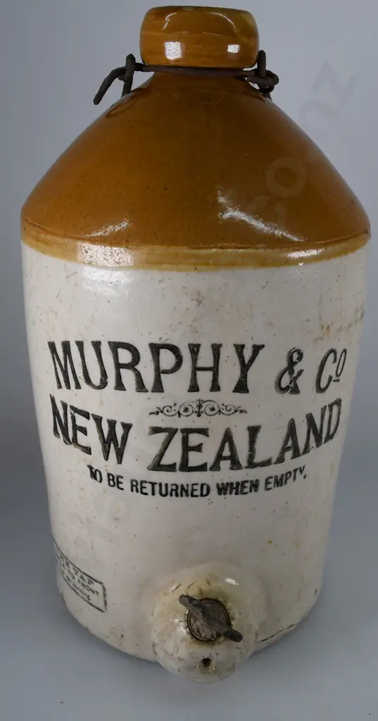 MURPHY NEW ZEALAND STONE JAR Image 1++