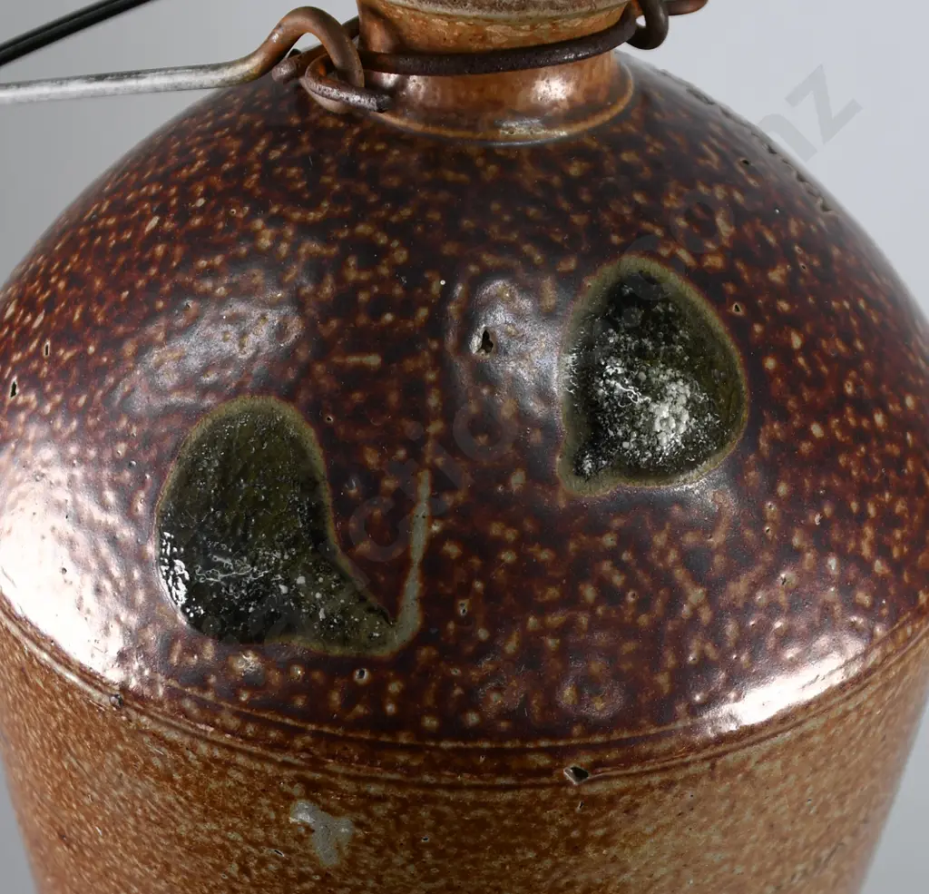 PORTER BROS TOKOITI (OTAGO) STONE JAR Image 1++