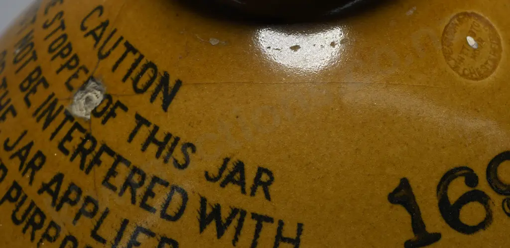 THOMSON LEWIS WELLINGTON STONE JAR Image 1++
