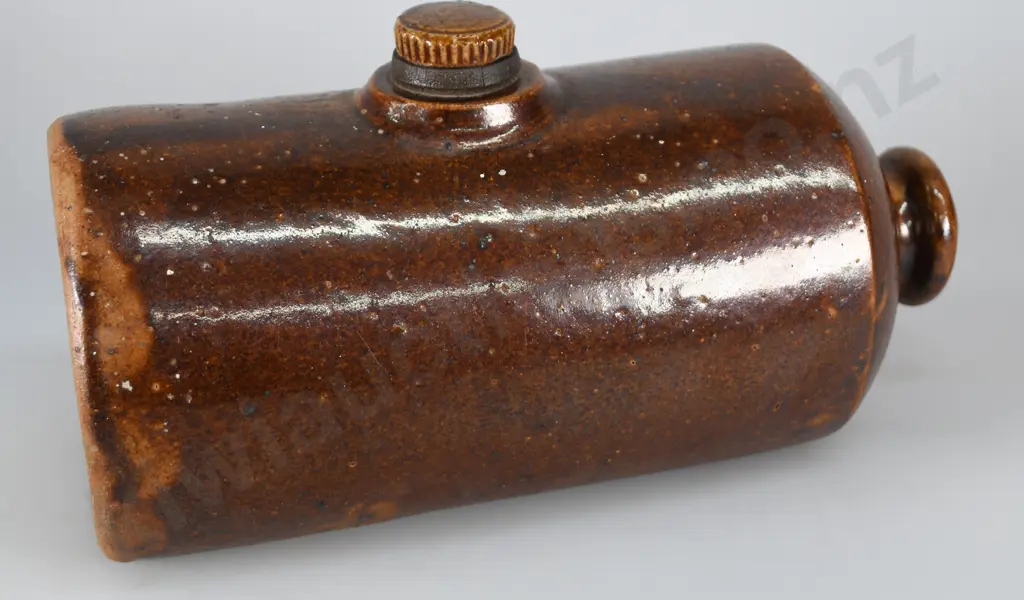 LUKE ADAMS EARLY HOT WATER BOTTLE Image 1++