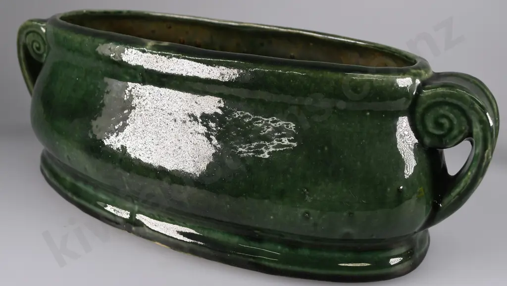 LUKE ADAMS TROUGH VASE Image 1++