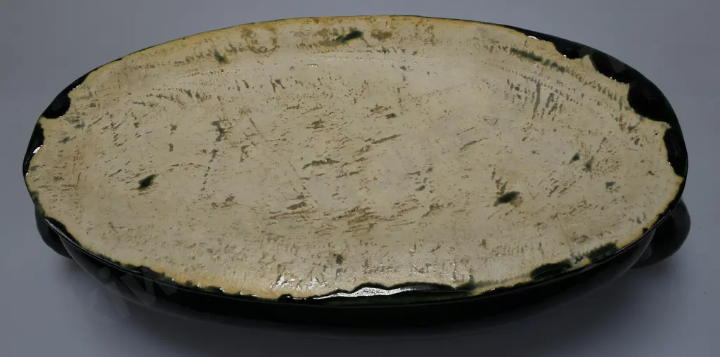 LUKE ADAMS TROUGH VASE Image 1++