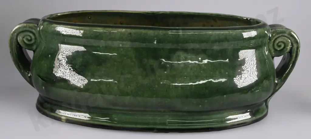 LUKE ADAMS TROUGH VASE Image 1++