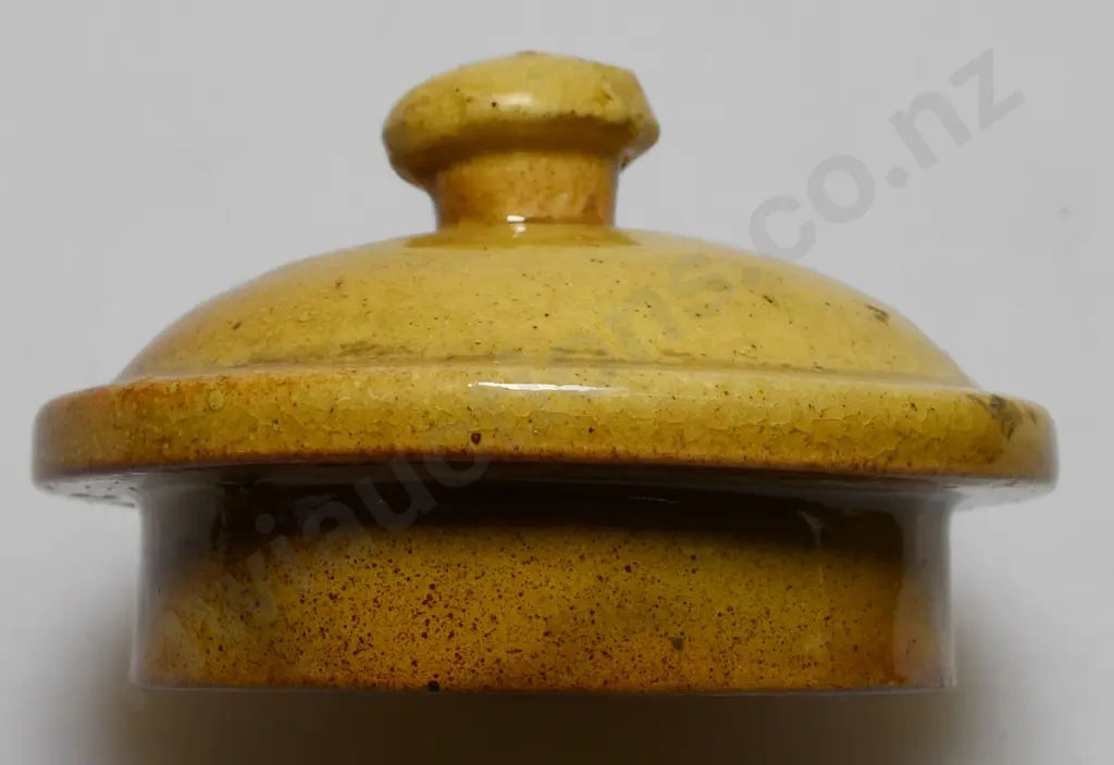 LUKE ADAMS TEAPOT Image 1++