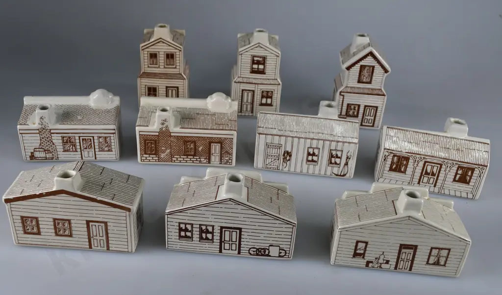 AIR NEW ZEALAND MINI COTTAGES x 10 Image 1++