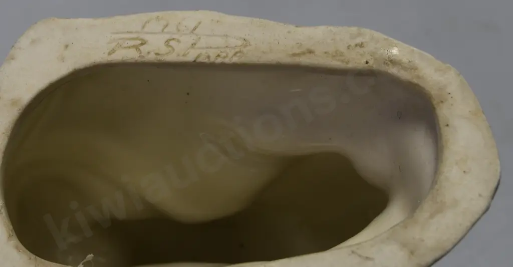 TEMUKA WARE PEGASUS HORSE Image 1++