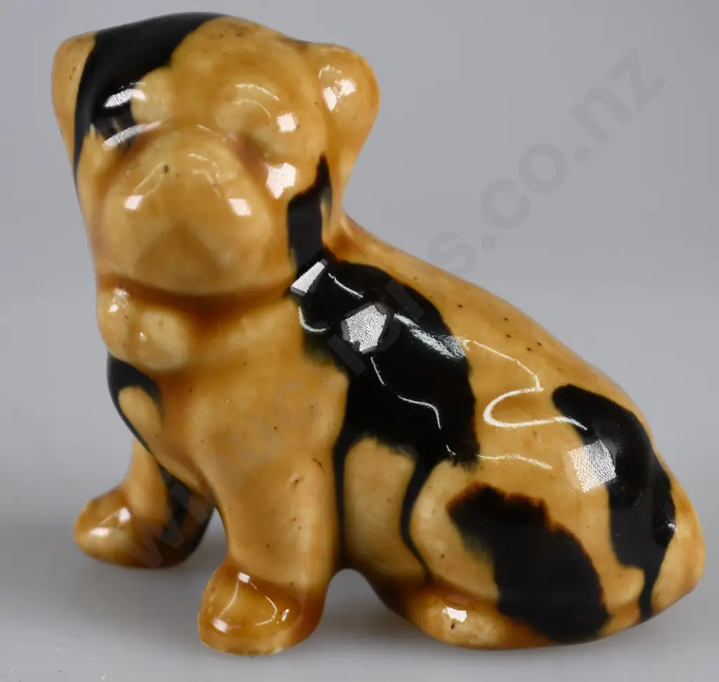 BENHAR SITTING DOG Image 1++