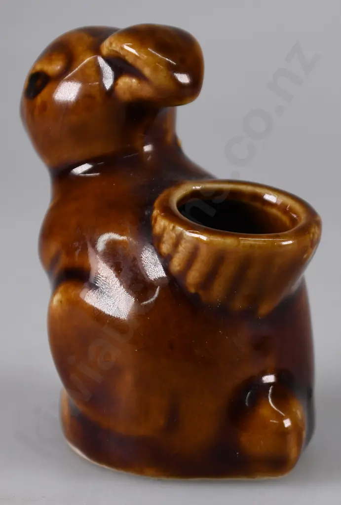 BENHAR RABBIT POSY VASE Image 1++