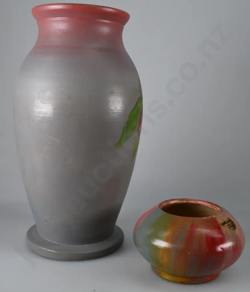 WALLY SILVA HAND DECORATED VASES x 2 Image 1++