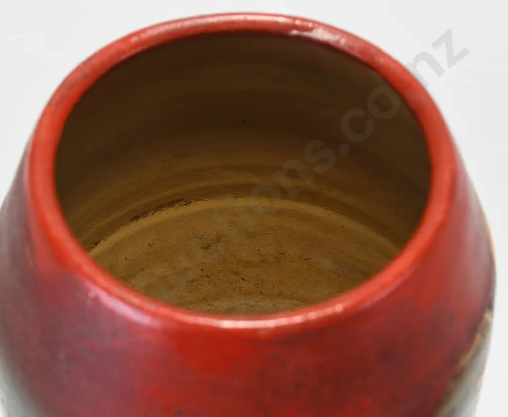 WALLY SILVA HAND DECORATED VASE Image 1++