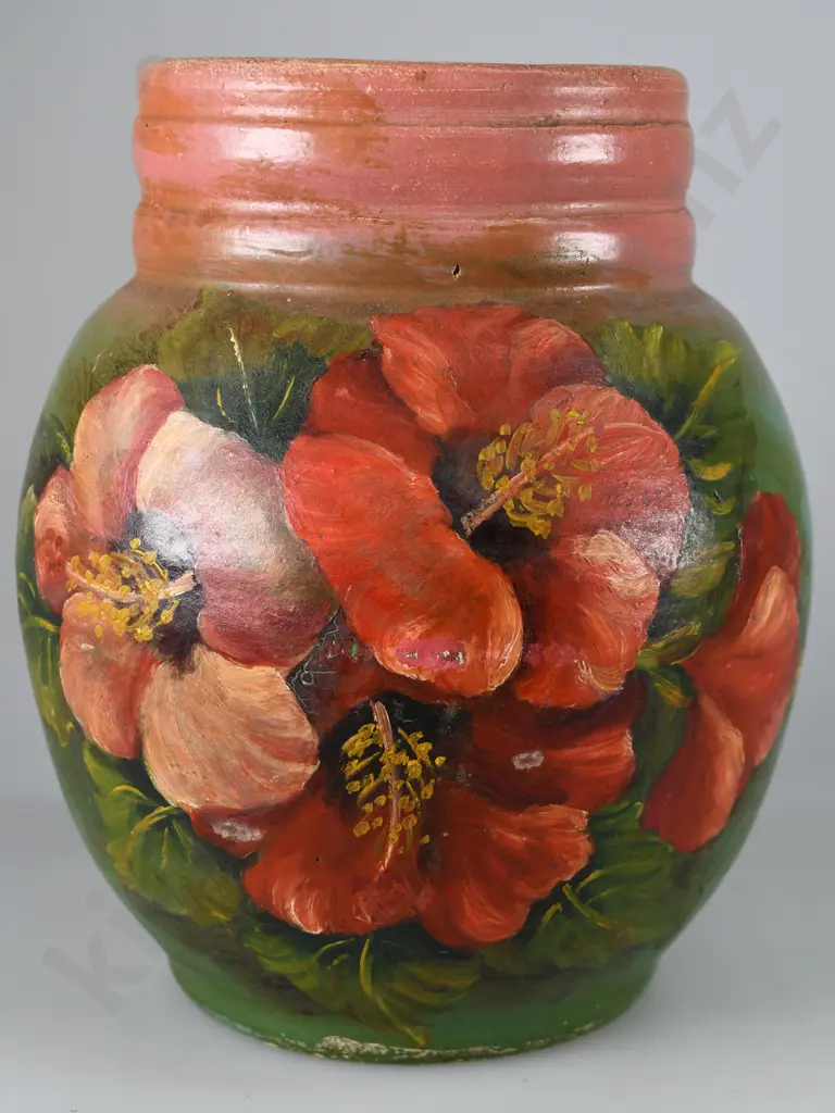 WALLY SILVA HAND DECORATED VASE Image 1++