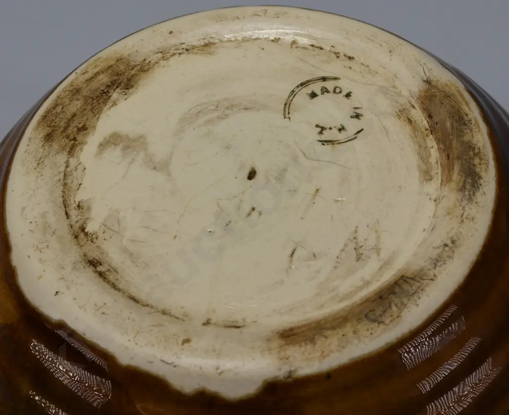 CROWN LYNN TRICKLE GLAZE VASE Image 1++