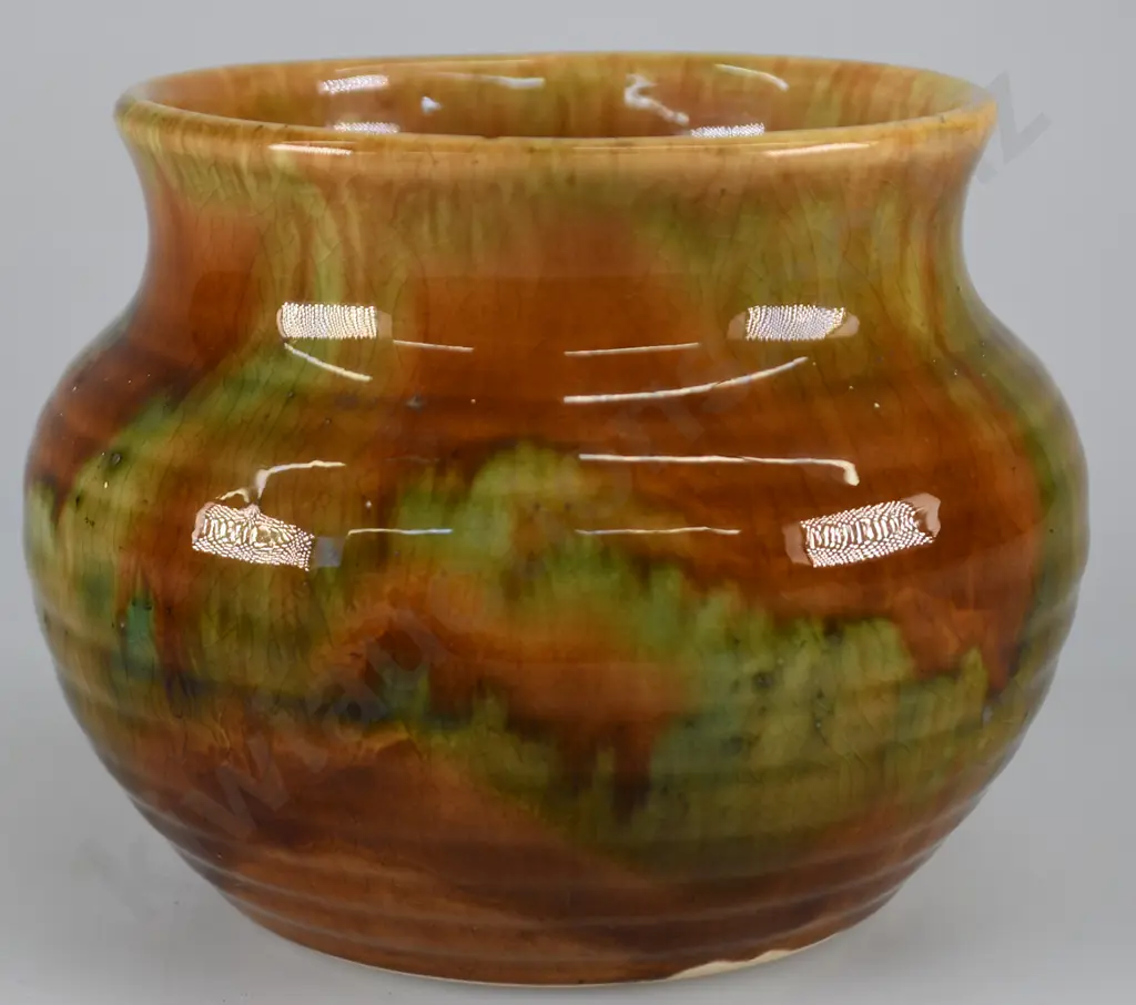 CROWN LYNN TRICKLE GLAZE VASE Image 1++