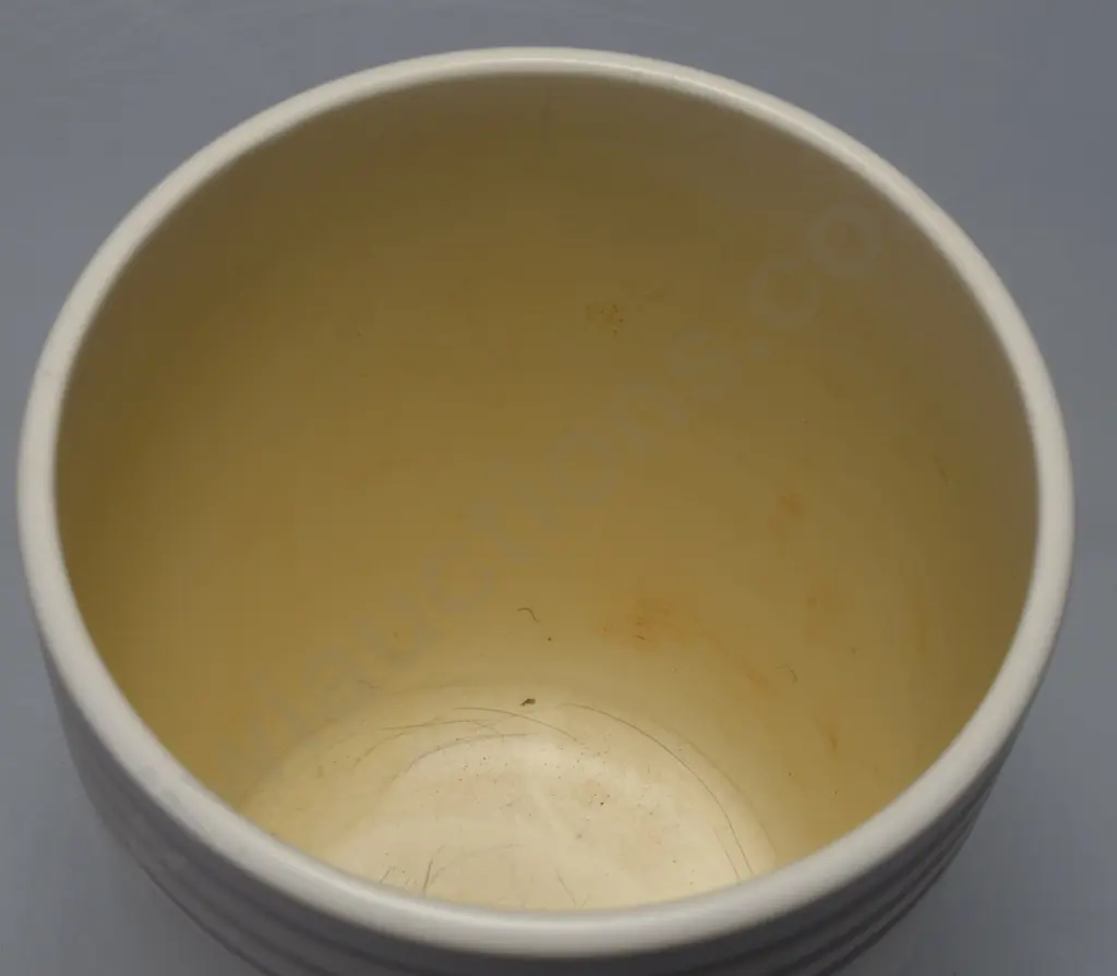 CROWN LYNN HAND POTTED VASE Image 1++