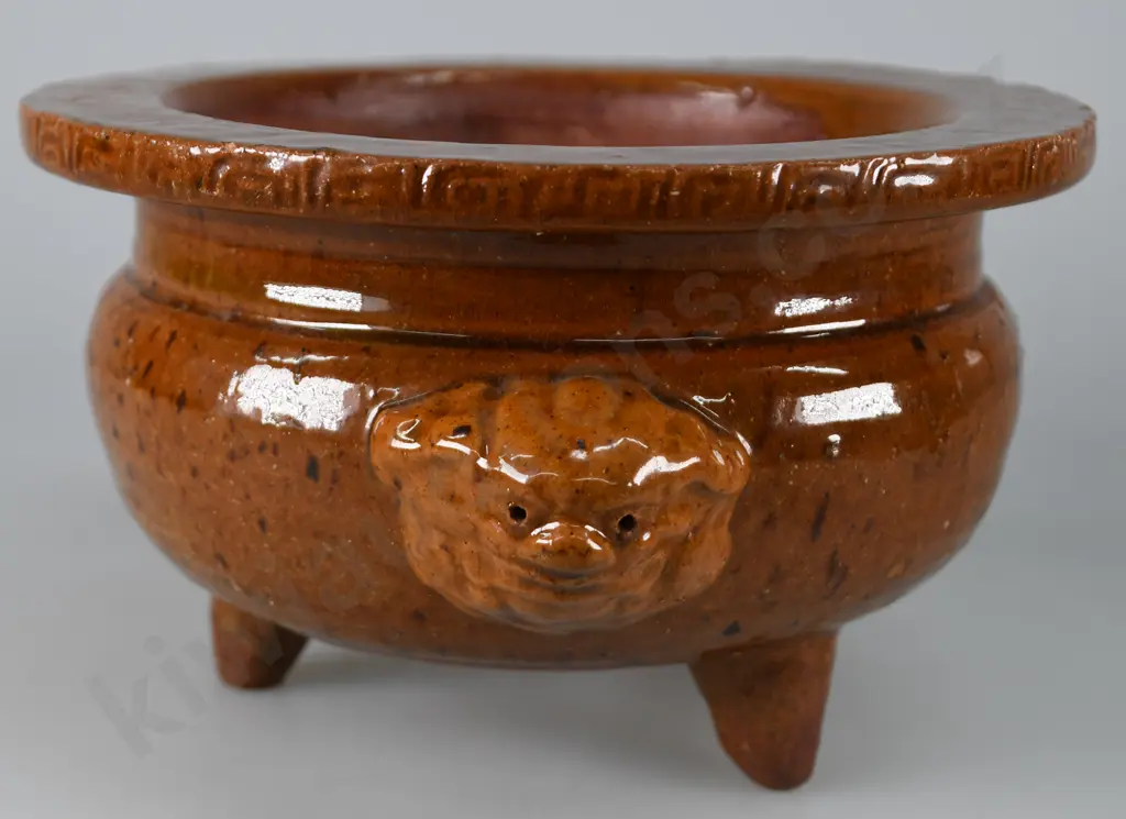 FULFORD POTTERIES TRIPOD BOWL Image 1++