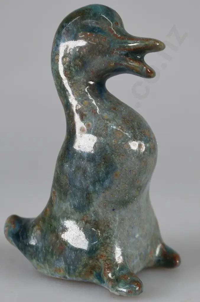 BENHAR STANDING DUCK Image 1++