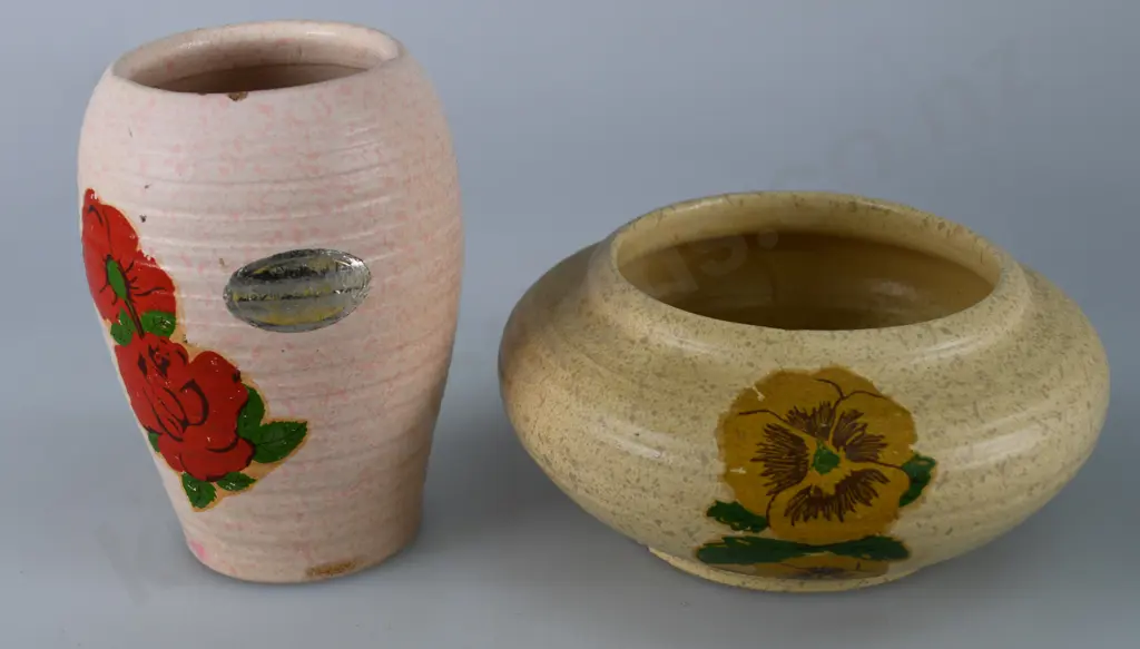 NZ COLONIAL POTTERY ITEMS X 5 Image 1++