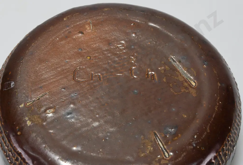 CH-CH SALT GLAZED DISH Image 1++