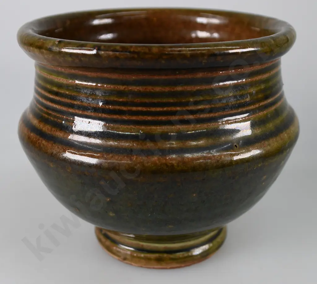 NZ COLONIAL POTTERY ITEMS X 3 Image 1++